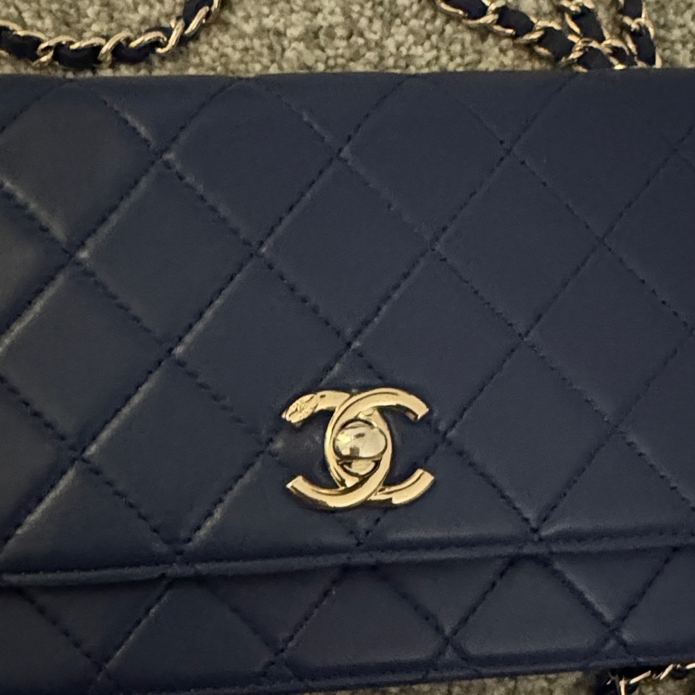 Chanel Dark Blue Quilted Crossbody Bag - Picture 7 of 7